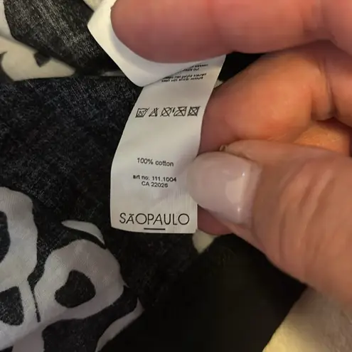 SAO PAULO BRAND BLACK AND WHITE COTTON BUTTON DOWN BLOUSE CAP SLEEVES 8 BUTTONS Size undefined - Image 10