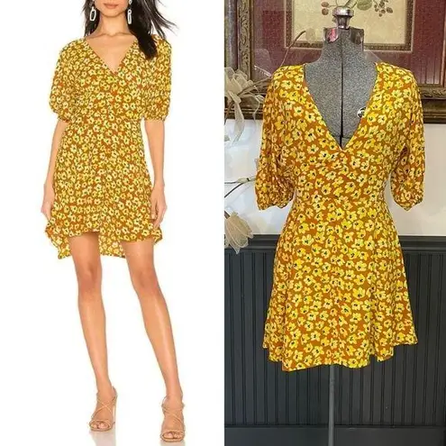 Faithfull the Brand Ilia Fit & Flare Cottage Core Mini Dress - Sz M 🧡🎀
