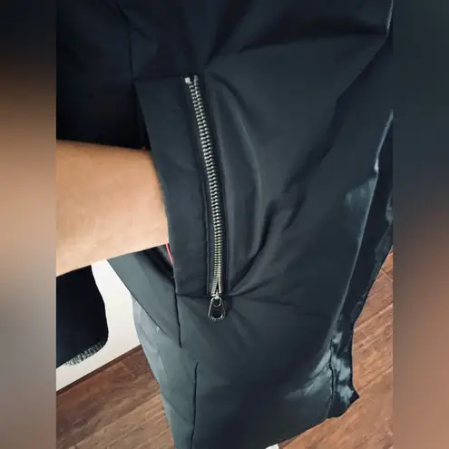 Beautiful EXTRA WARM Real FUR trim coat 🔥🔥 Black