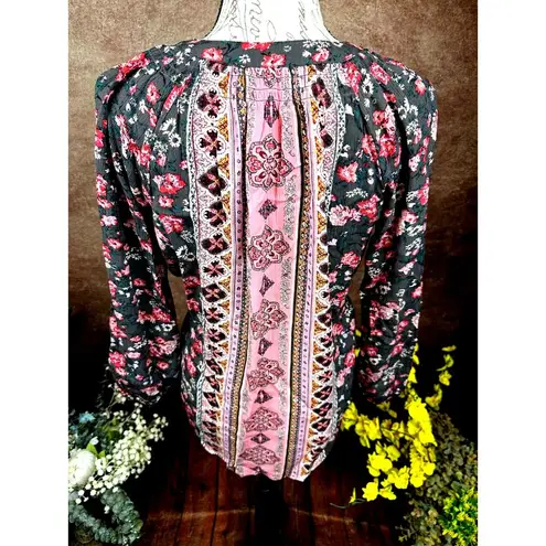 Mason & Belle Casey Tassel Detail Blouse Gray/Pink size S