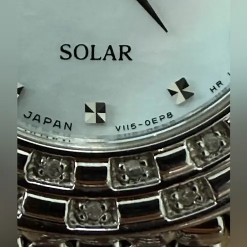 Seiko Tressia Solar Diamond Luxury Ladies Watch Pearl Dial Stainless Bracelet