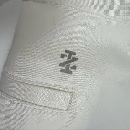 IZOD Golf White Women’s Skort Size 16