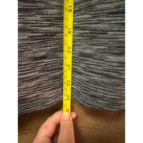 Zyia NWT  Active Charcoal Split Back Long Sleeve Top Womans Medium