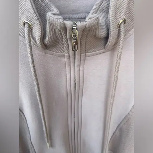 Zyia Butter Soft Luxurious Sweatshirt Size XL
