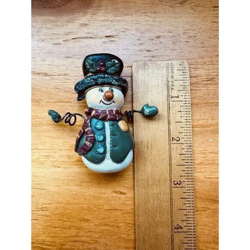 Vintage Lot Set of 2 Holiday Playful Fun Christmas Snowman Brooch Pins White