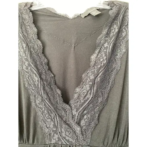 Tahari Y2K Babydoll Top Lace V Neck Long Sleeve Size M Black Empire Waist Grunge