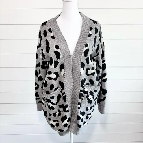 Janice Apparel Open Front Cardigan Leopard, Animal Print Sweater. One Size Gray Size undefined - Image 8