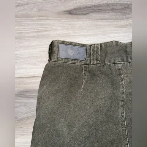 Carmar Denim High Waisted Distressed Women’s Dark Green Stretch Cargo Pants Size 6