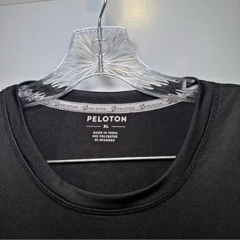 Peloton Black Century 100 Club Ride Scoop Neck Short Sleeve tee size XL