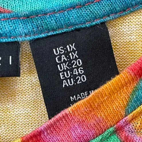 Tahari 100% Linen tropical summer vacation top in a size XL resort cruise work