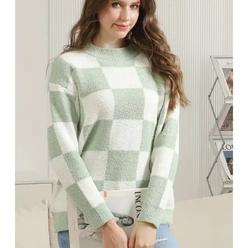 Comfylux Checkered Crew Neck Sage Green Sweater Size Large