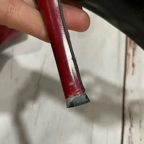 BCBGirls BCBG RED LEATHER PUMPS