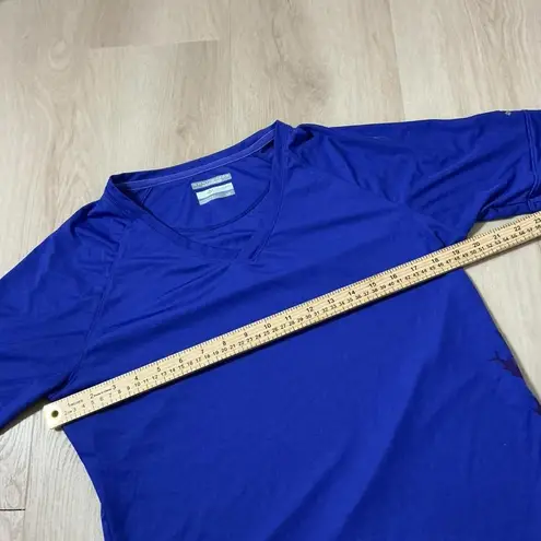 Columbia Omni Shade Sun Protection V Neck T Shirt Blue Womens Size L G Size L