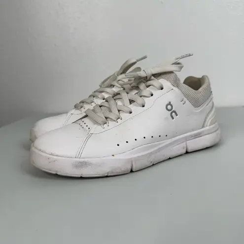 On Cloud The Roger White Sneakers Size 7.5