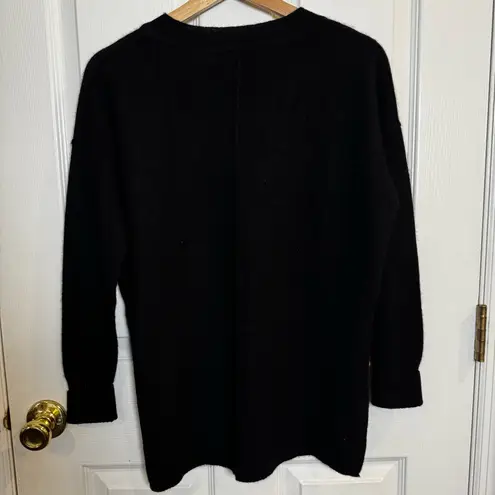 Bloomingdale’s Cashmere XS Black Crewneck 100% 2