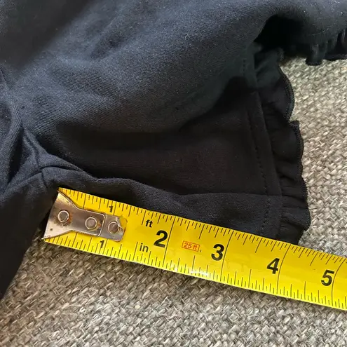 Women's Black Ruffle Hem Shorts | Women’s Size XL