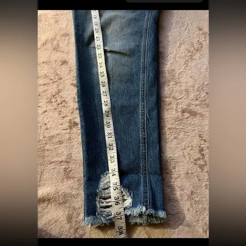 KANCAN Women's size 11 Blue Distress Demin Jean's high waist