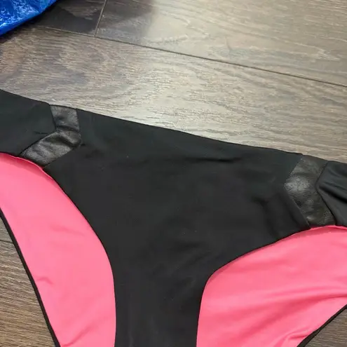 PINK - Victoria's Secret Victoria’s Secret Pink Women’s Large Black Ruched Swim Bottom