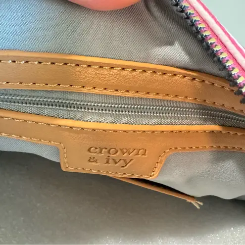 Crown & Ivy NWOT  a pink Faux Leather Elephant Print Zippered Pouch - Image 4