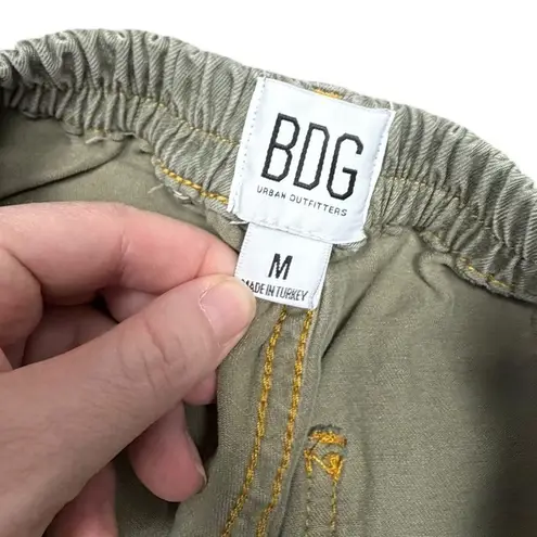 Women's BDG Urban Outfitters Pants Olive Green Elastic Waist Size Medium