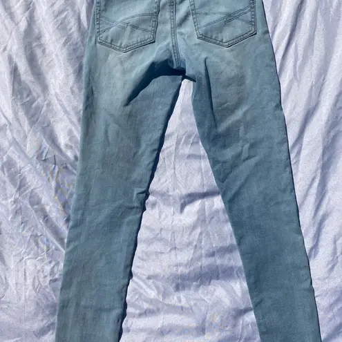 Aeropostale Aéropostale High rise jeans with rips