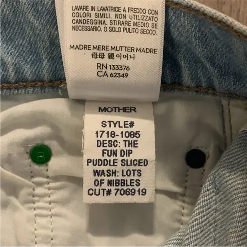 SNACKS from Mother The Fun Dip Puddle Sliced Size 25 Mid Rise Loose Light Wash Blue