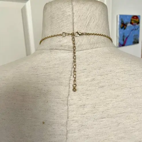 Beaded rhinestoneāstatement necklace