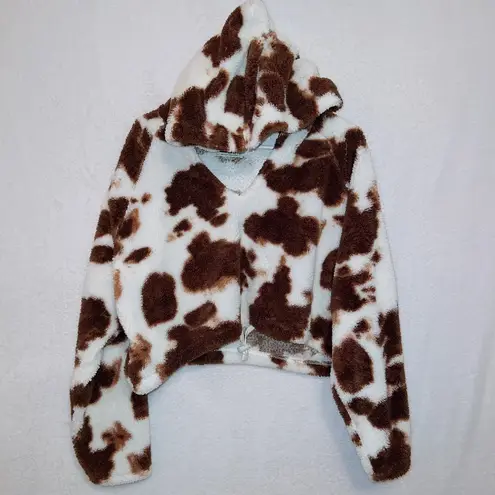 Urban Outfitters  UO Cozy Faux Fur Hoodie Sweatshirt in Cow Print size small