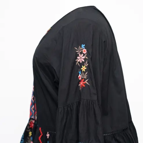 River Island - Plus Size Boho Embroidered Peasant Tunic Top in Black