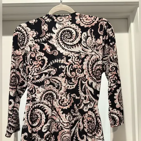 ECI BEIGE by Black and Pink Size 6 3/4 Sleeve Dress Paisley, Tie at Waist, Cute