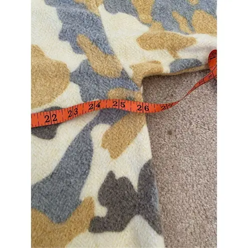 Lovely J Fleece Camouflage V