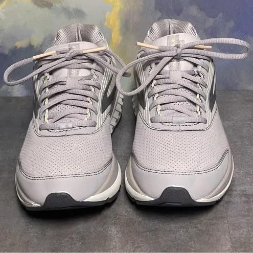 Brooks Addiction WLK Women's Suede Gray Walking Shoes Size 10.5B