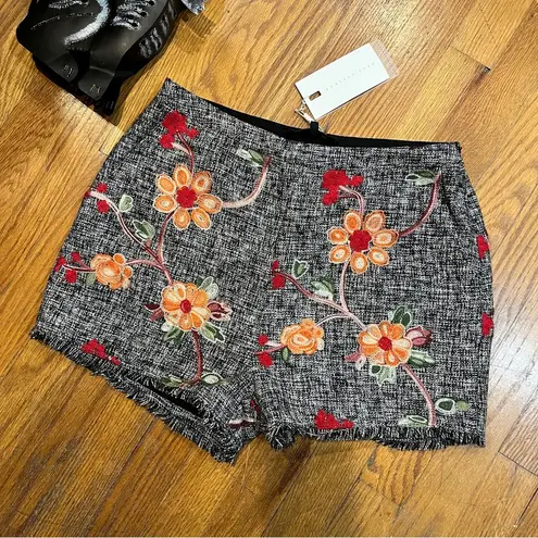 Endless Rose NWT Hadley Floral Embroidered High Rise Tweed Fringe Shorts Med