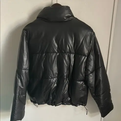 Black Puffer Full Zip Funnel Neck Cold Weather Outdoor Vegan Leather Jacket Size M