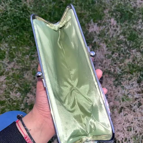 Floral Embroidered Clutch