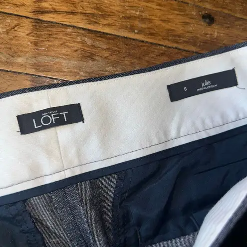 Loft  Julie size 8 business casual flat front gray slacks