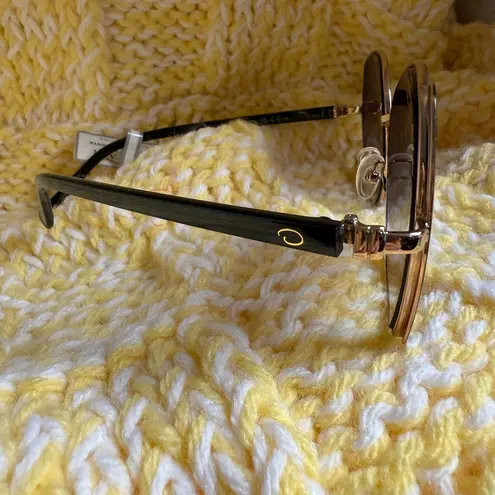 Oscar de la Renta Gold and Black Sunglasses Modern Accessories