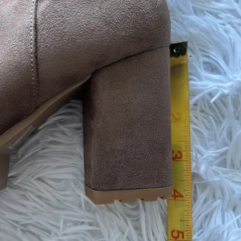 Wild Diva  GOSSIP-10 PLATFORM CHUNKY HEEL OVER THE KNEE HIGH BOOTS TAUPE SIZE 7 - Image 10