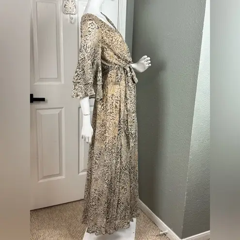 Une Ame Floral Maxi Dress, Size Medium, Slimming Looking Dress, Beautiful! Brown