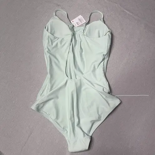 Lululemon  Waterside One Piece Swimsuit Delicate Mont Green Size XL NWT