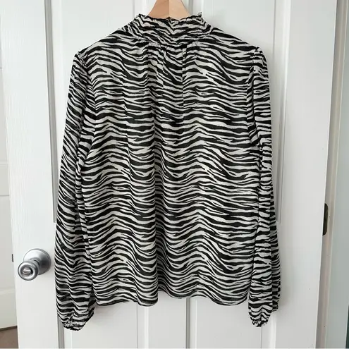 J. Crew Zebra Print Long Sleeve Mock Neck Blouse Ivory Black Lined Size M Size M