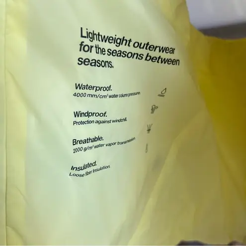 RAINS Loop Women's Insulated Waterproof Vest Size Large SKU#S2489 Yellow