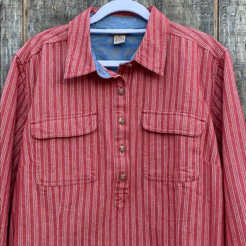 Duluth Trading Co Red Button Down Shirt with Collared Design Size XL