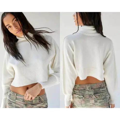 Urban Outfitters Cropped Turtleneck Sweater