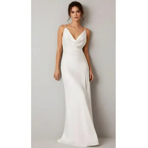 Elliatt Clementine Long Satin Gown, Ivory, XL