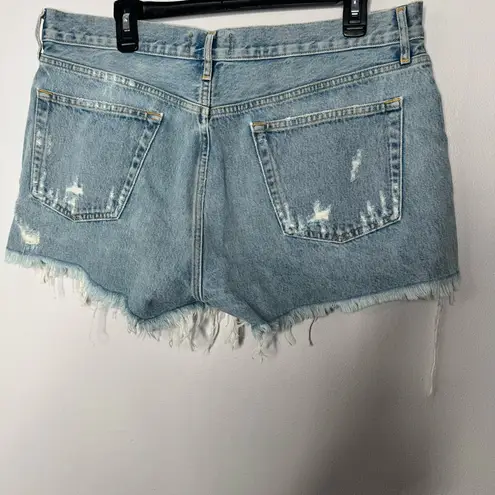 AGOLDE  distressed Jean shorts size 32 - Image 3