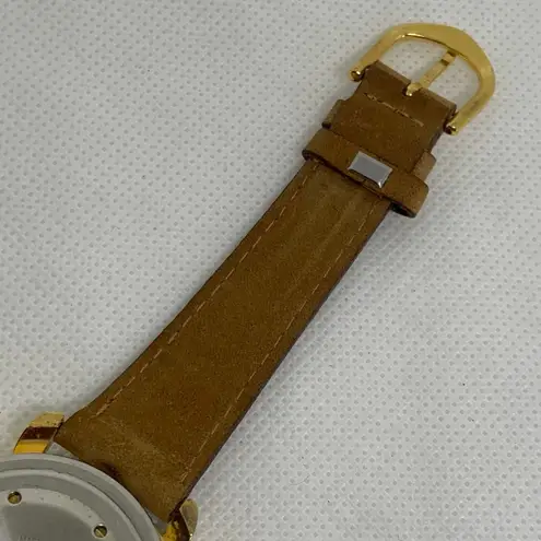 Vintage 90s Valdawn Precious Moments musical Watch 33mm Gold Tone running