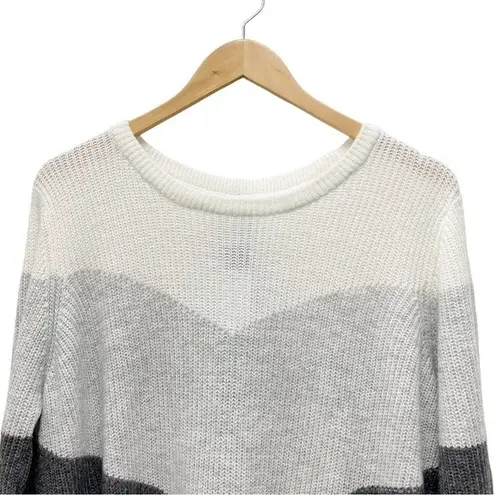 Design History NWT Gray Zip Back Crew Neck Chevron Sweater Women’s Size XL NEW
