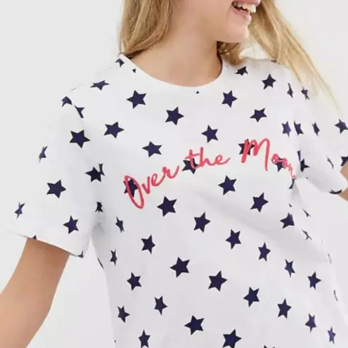 ASOS  DESIGN over the moon tee Size 4