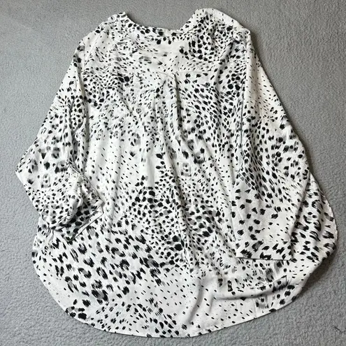 Hilary Radley Top Womens 2X White Leopard Print Roll Sleeve Tunic Blouse NEW